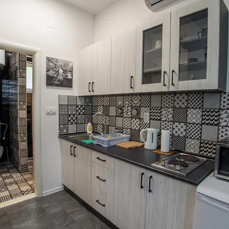 Cozy In Old Town - With Parking * Mostar