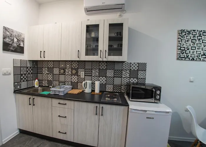 Cozy In Old Town - With Parking 公寓